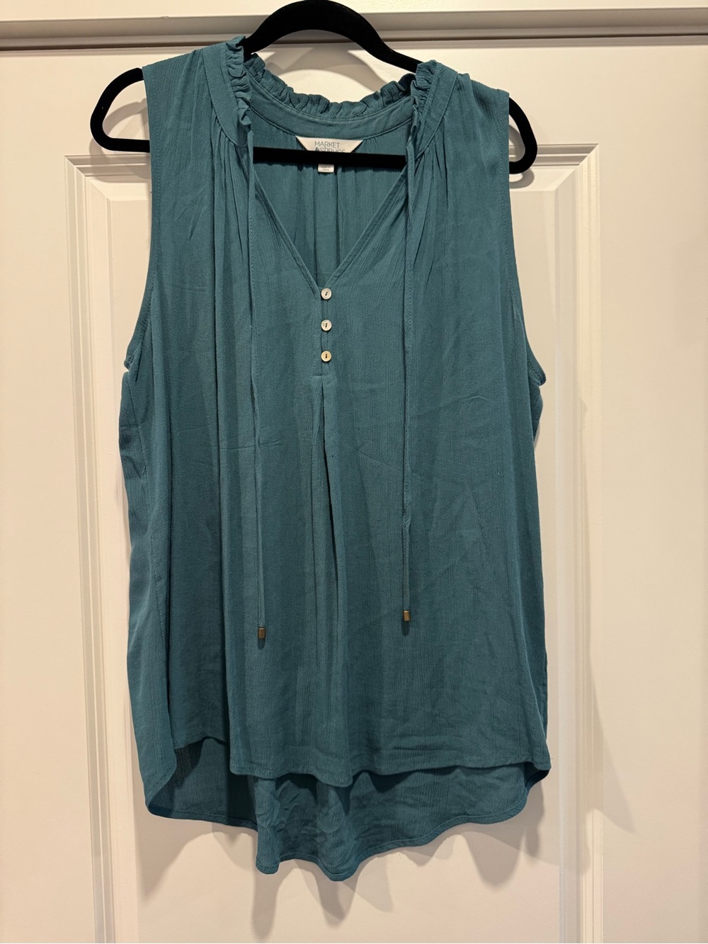 Market & Spruce Teal Sleeveless V-Neck Camisole with Tassel Ties